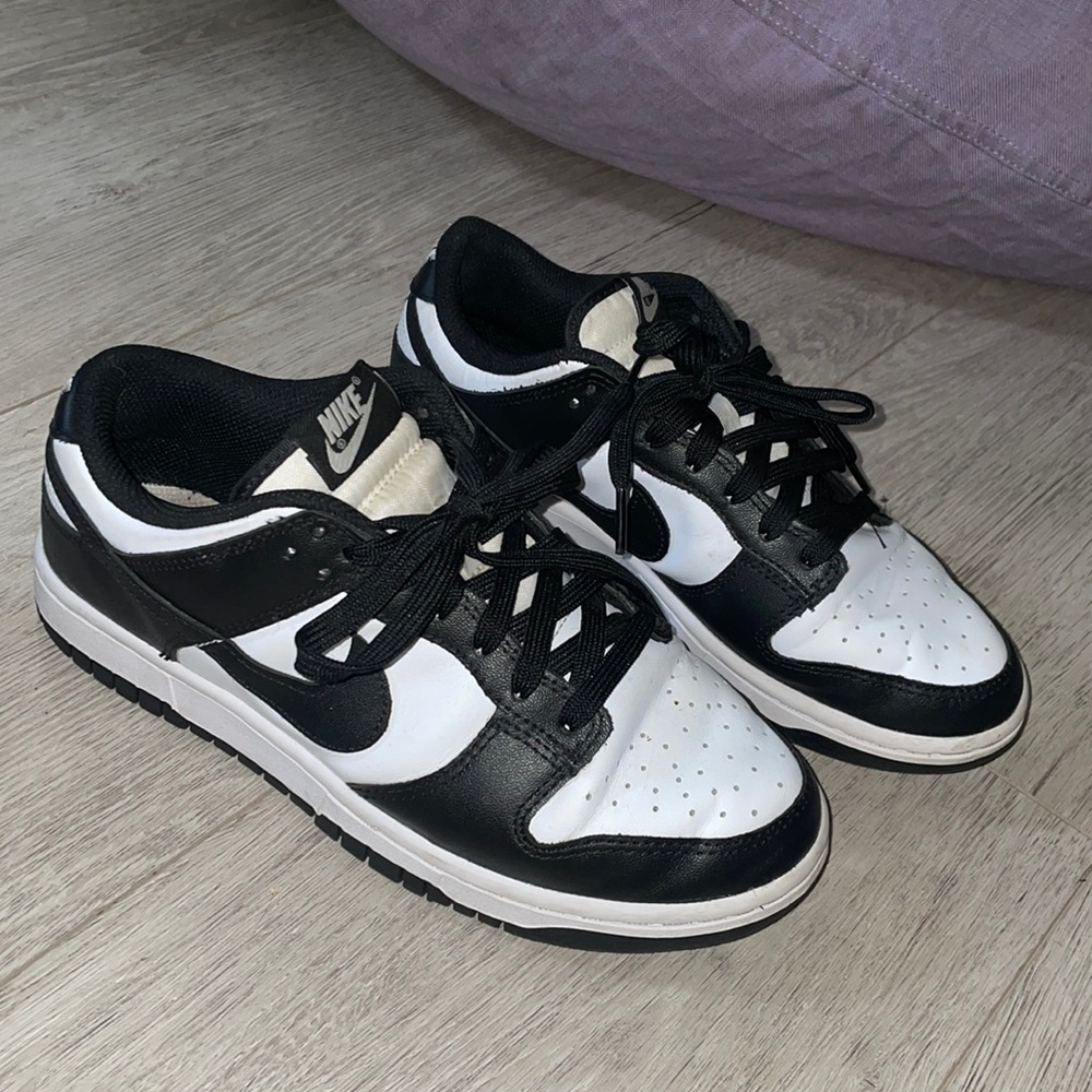 Nike dunk low 🐼